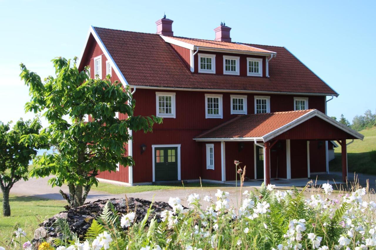 Vaermvik Gardskontor Hotel Vastervik Exterior photo